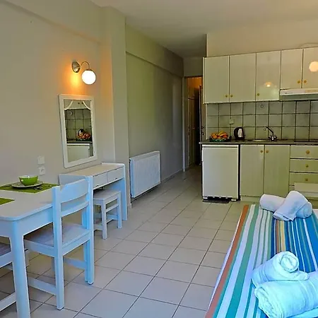 Theodora Hotel 4*